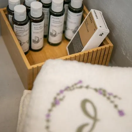 Thimari アパート