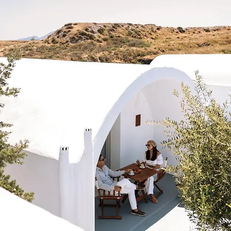 Thimari * Fira (Santorini)