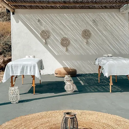 Thimari * Fira (Santorini)